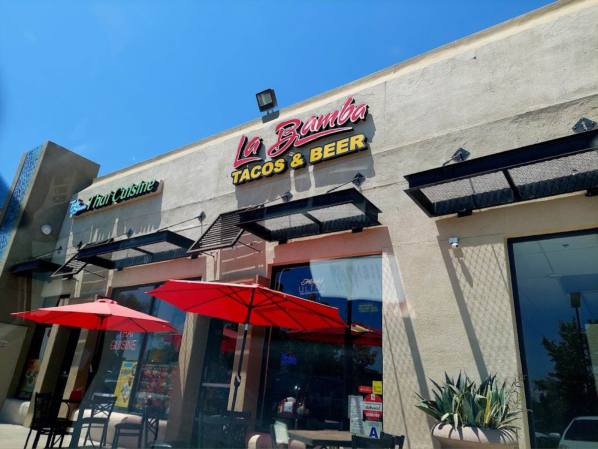 La Bamba Tacos And Beer